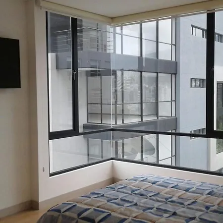 Portugal Y Luxemburgo, Edificio Cosmopolitan Suites,